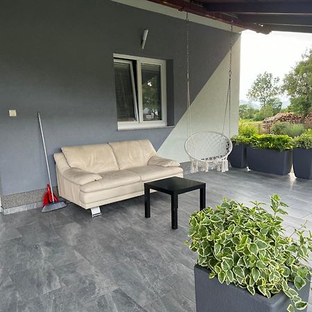 Apartment Tilia Otočac Eksteriør bilde
