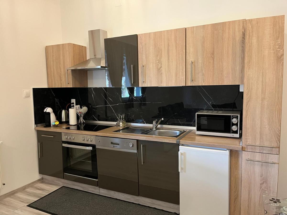 Apartment Tilia Otočac Eksteriør bilde